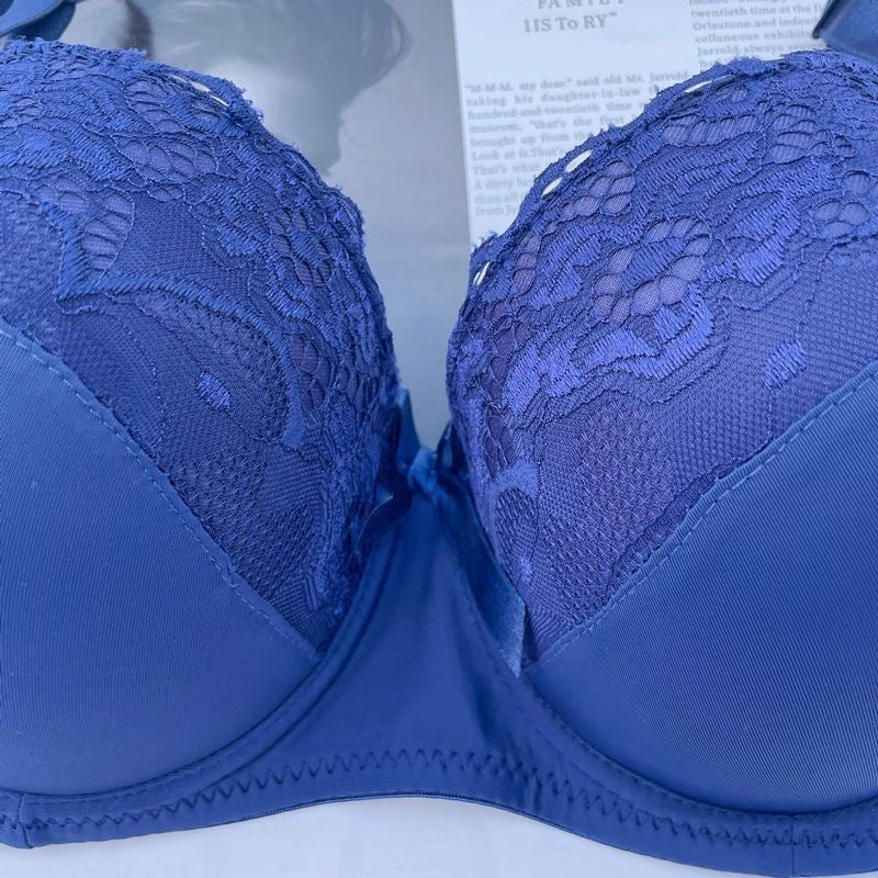 Lace Gathering Thin Cup Sexy Thong Plus Size Bra Set