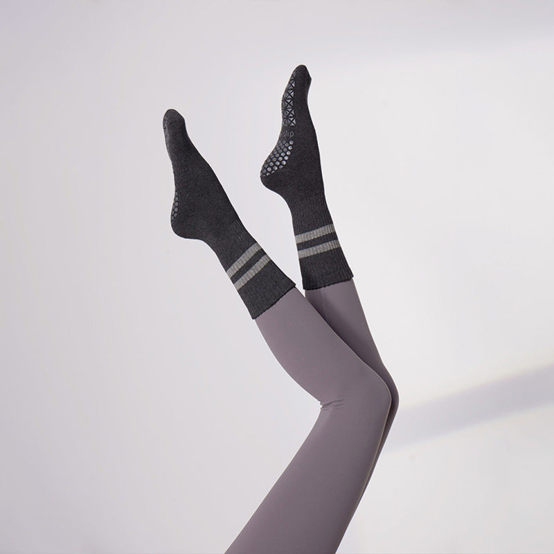 Striped Medium Yoga Socks Non-Slip Long Pilates Socks Jump Rope Shock Absorbing Sports Socks