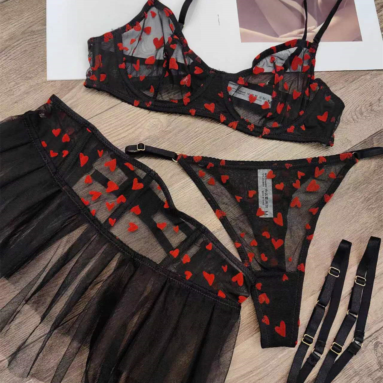French Style Flocked Lingerie 3 Pieces Ultra-thin Lace Bra
