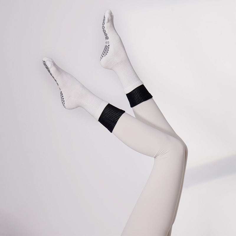 Ultimate Grip Yoga Socks - Non-Slip Professional Women's Toeless Pilates Socks with Arch Support and Cushioning