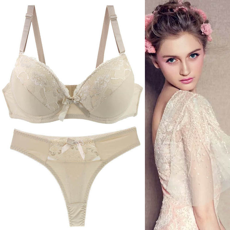 Lace Gathering Thin Cup Sexy Thong Plus Size Bra Set