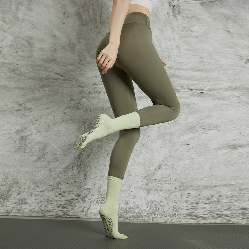 Long Yoga Sports Professional Non-slip Five Finger Socks