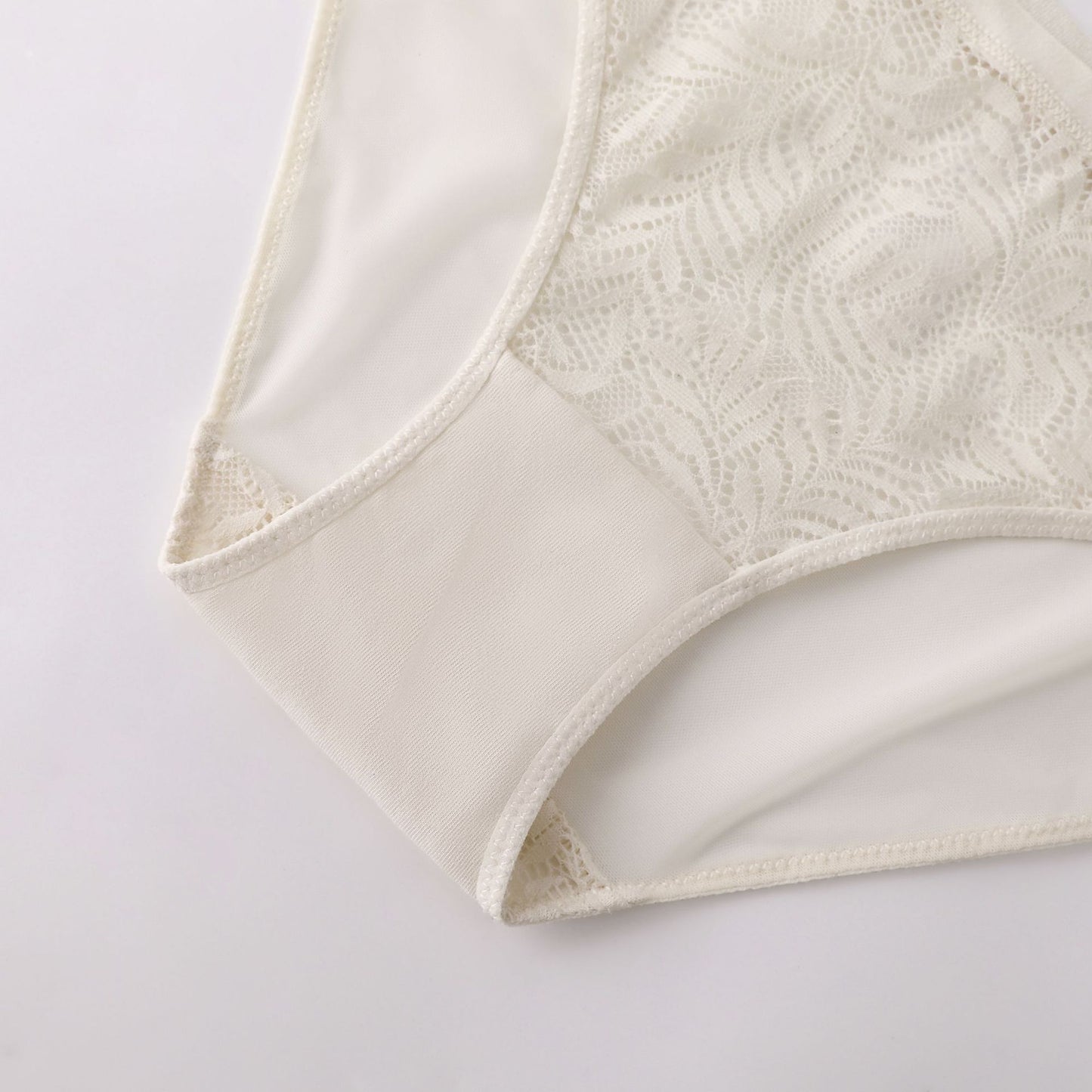 Mid-rise Breathable Hollow Out Sexy Lace Panties
