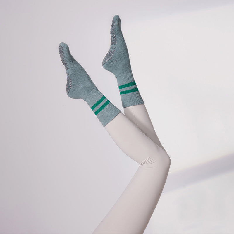 Striped Medium Yoga Socks Non-Slip Long Pilates Socks Jump Rope Shock Absorbing Sports Socks