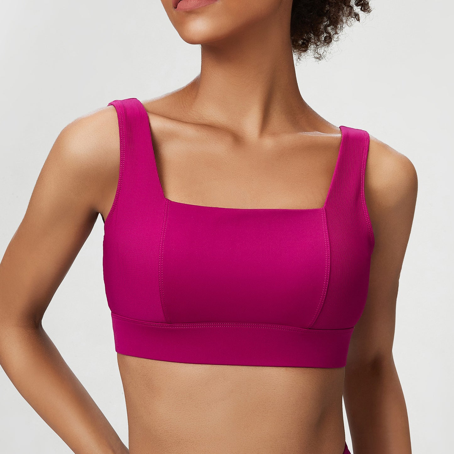 Plus Size Strong Support Fitness Exercise Spliced Threaded No Stitching Fixed Cups Sports Yoga Bra