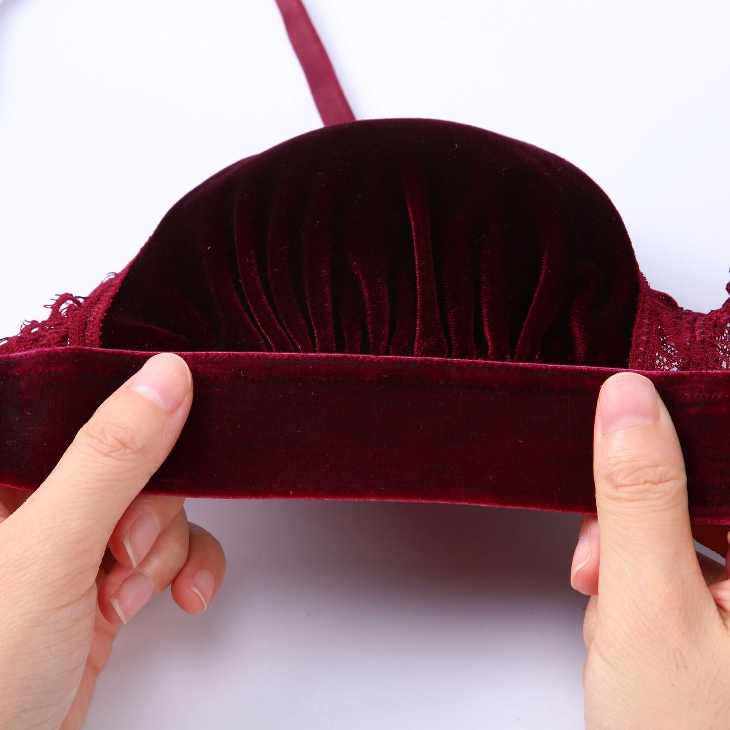Elegant French Style Bra with Unique Design
